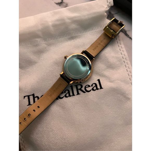 Michael Kors Women’s Charley Leather Black/ Gold Watch - Picture 5 of 9